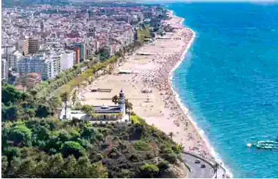 spaniens-straende-strandfussball-barcelona-strand-fussballcamp