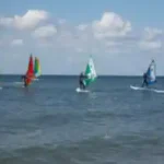 die-ersten-momente-auf-der-ostsee-in-der-jugendreise-mit-surfen